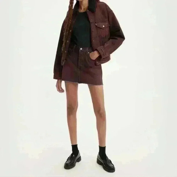 LEVI'S | Women's Cherry Cordial  Mid-rise Cotton Jean Mini Skirt - Picture 1 of 8